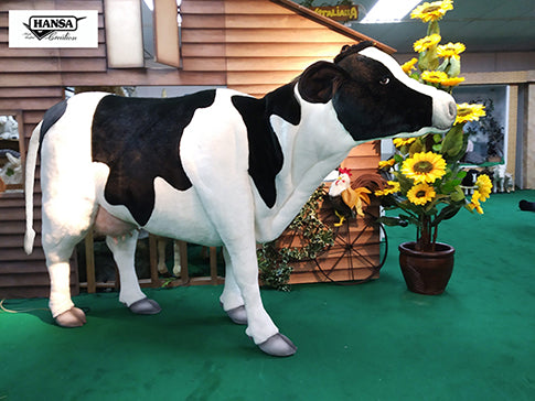 Cow with Udder (7038-S)